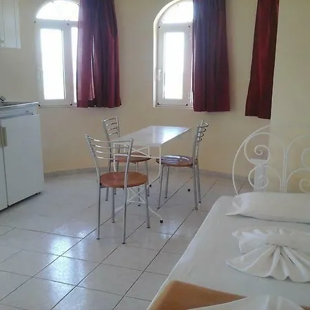 Hotel Palladion Adelianos Kampos